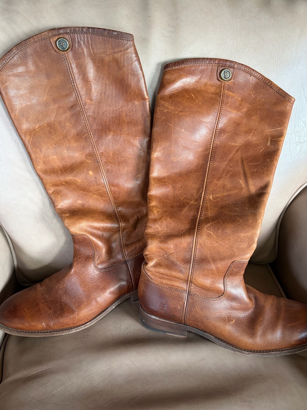 Frye Cognac Brown Leather Riding Boot Embossed Logo Size 8